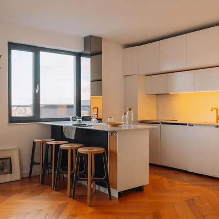 Penthouse By Brighter