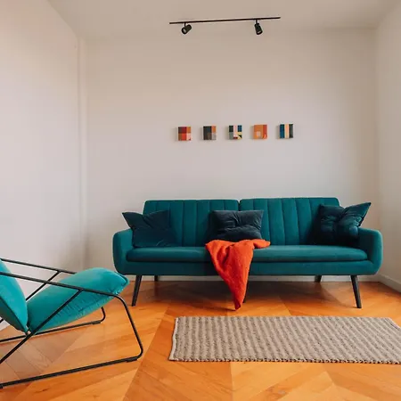 CalmSky Penthouse Apartament